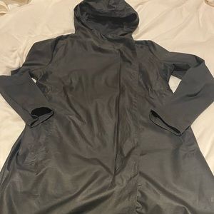 Mondetta light rain jacket